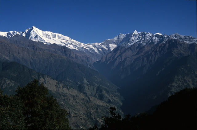 Maiktoli and Panwali Dwar from Dakhri Khal.