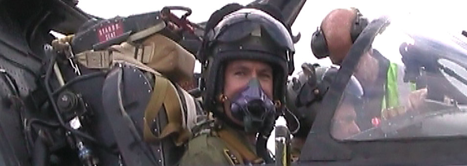 Flight in a Hawker Hunter T7 fighter jet